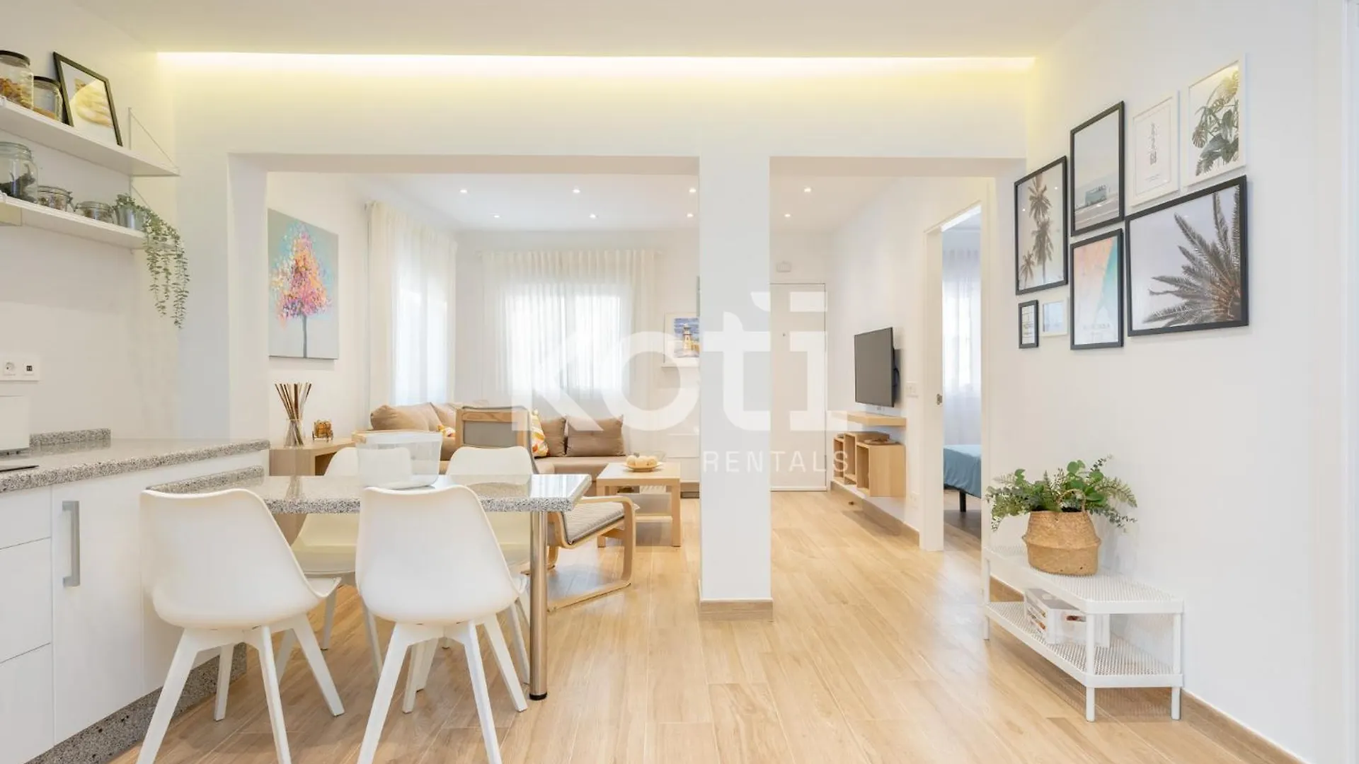 Koti Rentals - Casita Rosario Pino Rooftop Y Bbq Fuengirola 0*,