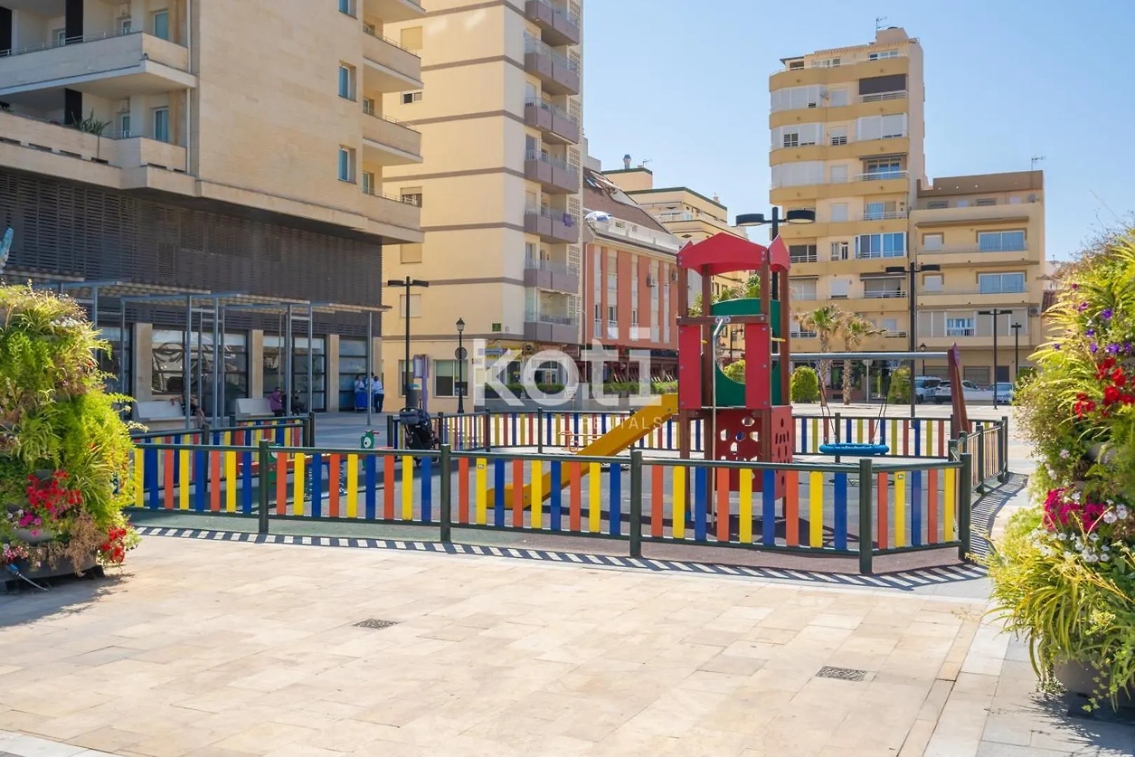 Koti Rentals - Casita Rosario Pino Rooftop Y Bbq Fuengirola
