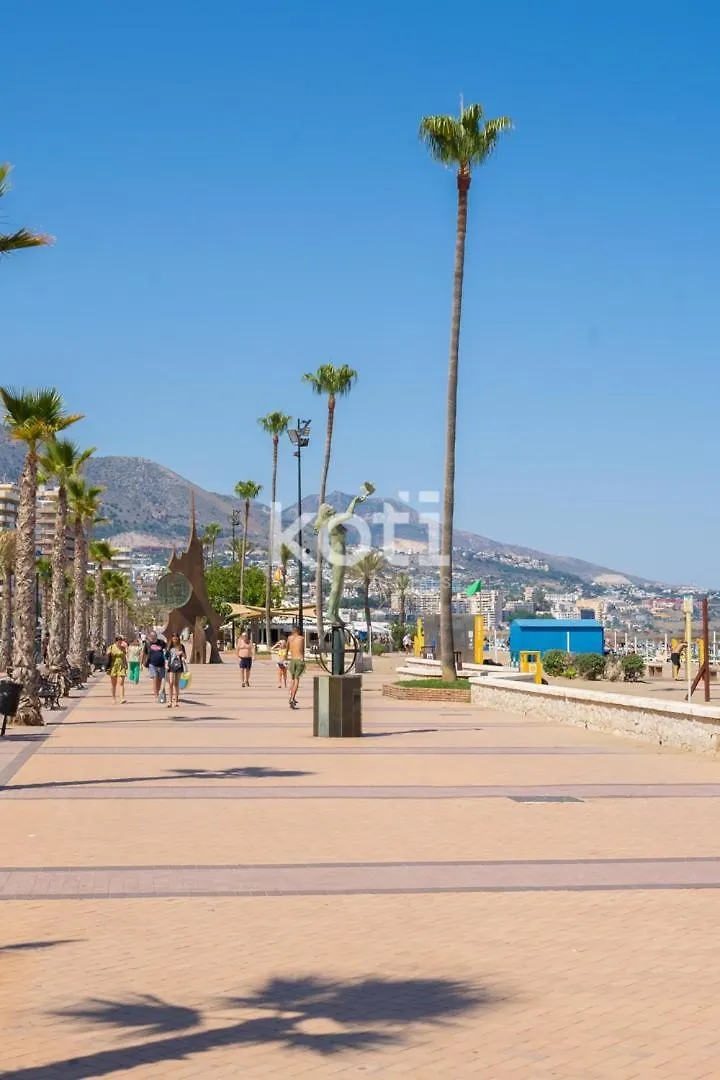Koti Rentals - Casita Rosario Pino Rooftop Y Bbq Fuengirola Holiday home