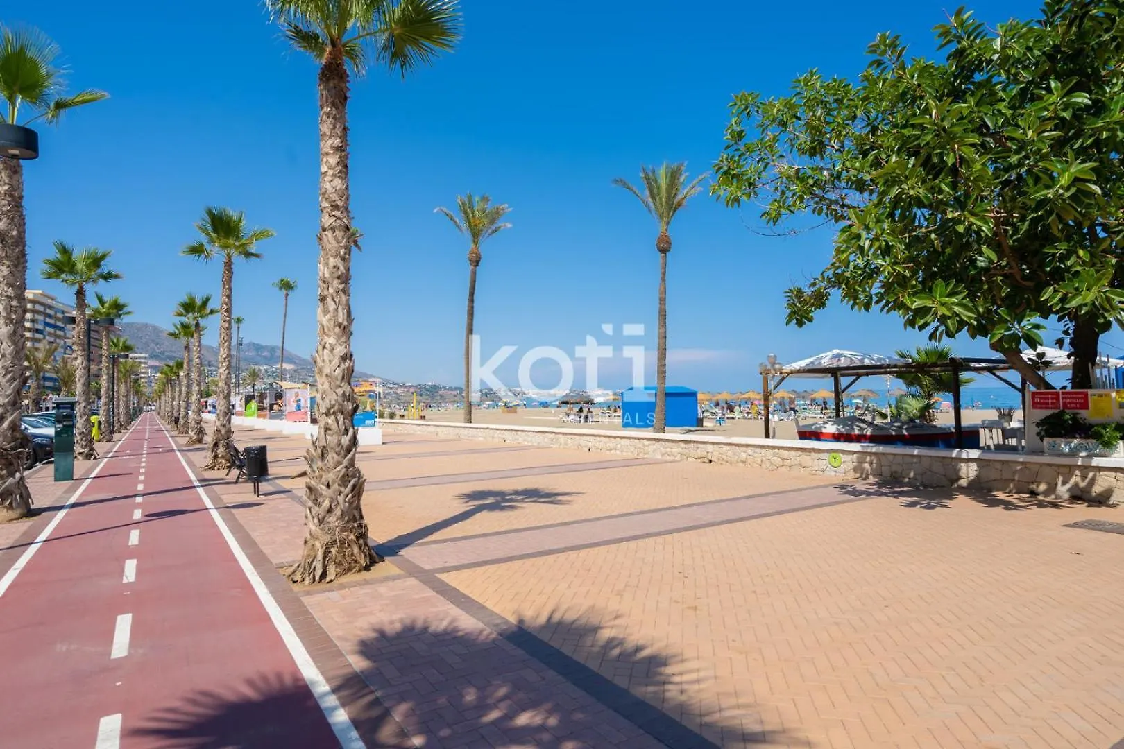 Koti Rentals - Casita Rosario Pino Rooftop Y Bbq Fuengirola Spain