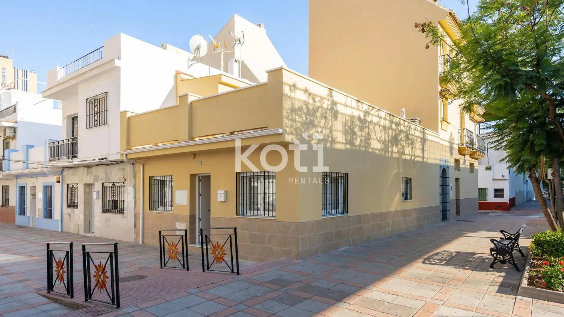 Koti Rentals - Casita Rosario Pino Rooftop Y Bbq Fuengirola